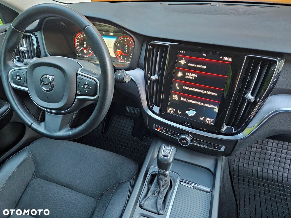 Volvo V60 T5 Geartronic Momentum Pro - 16