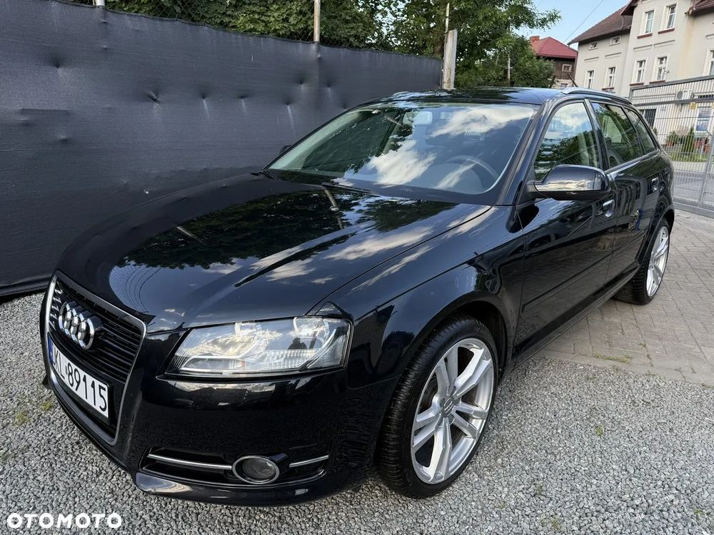 Audi A3 Sportback 1.6 Ambiente - 4