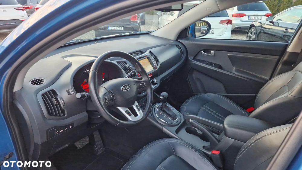 Kia Sportage 2.0 CRDI 4WD Automatik Spirit - 9