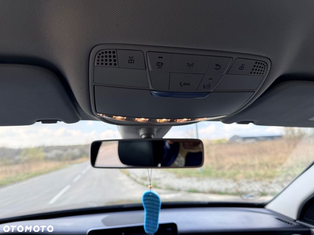 Mercedes-Benz Klasa C 220 d 4Matic 9G-TRONIC Avantgarde - 27