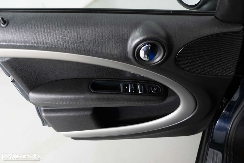 MINI Countryman One D - 17