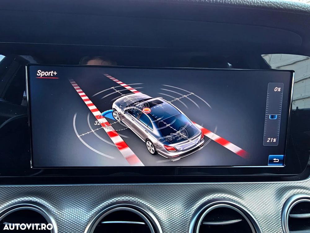 Mercedes-Benz E 350 BlueTEC - 32