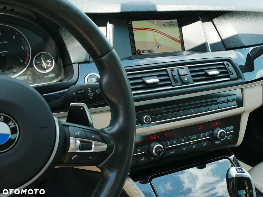 BMW Seria 5 520d xDrive - 20