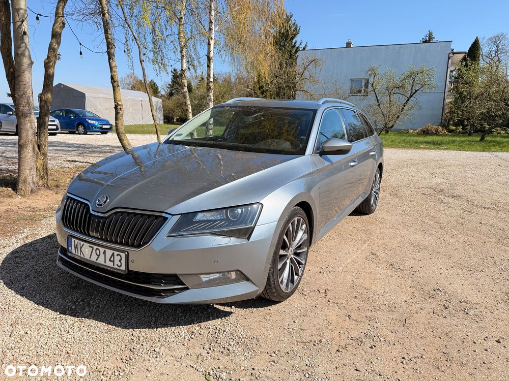 Skoda Superb 2.0 TDI 4x4 Style DSG - 4