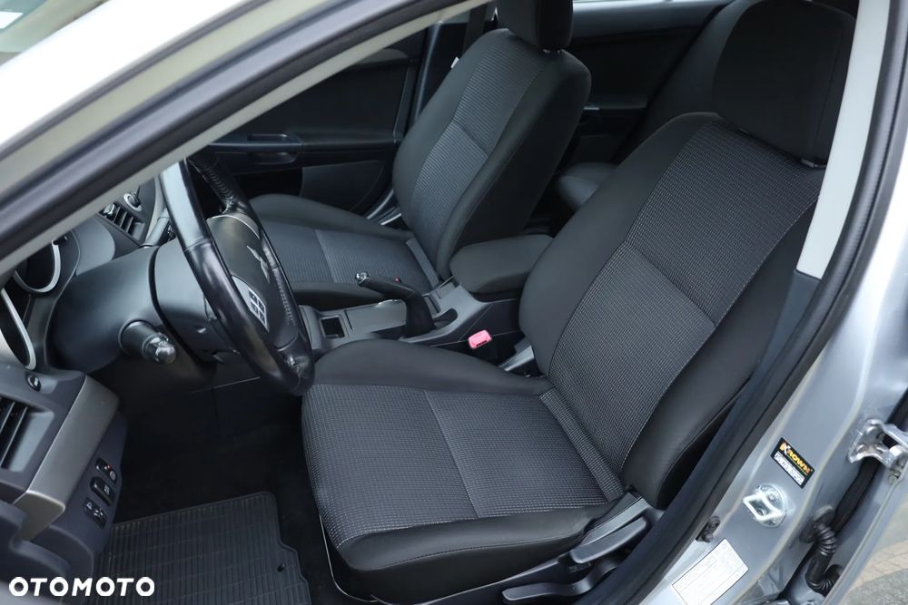 Mitsubishi Lancer 1.5 Invite - 13