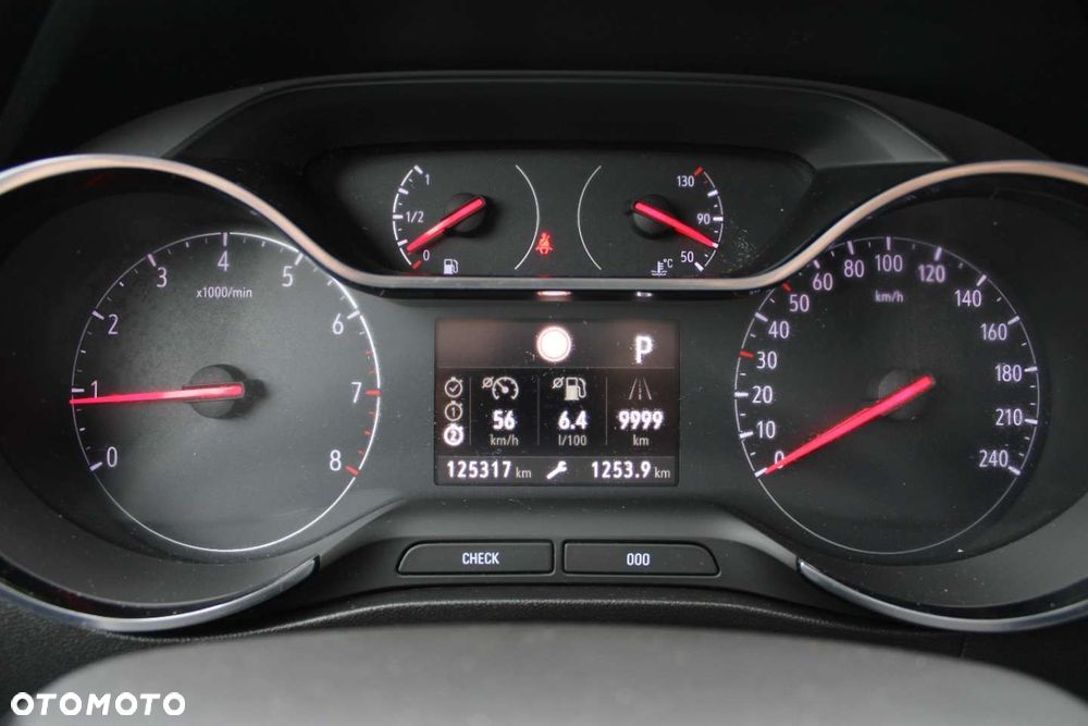 Opel Crossland X - 25