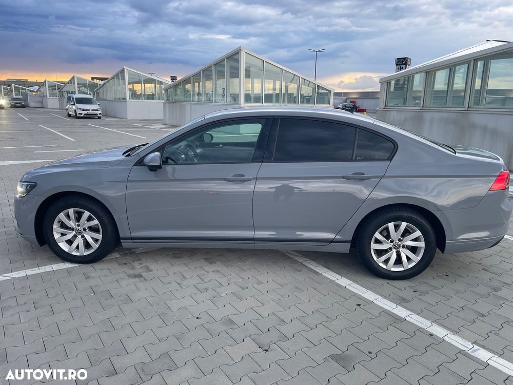 Volkswagen Passat 2.0 TDI DSG Comfortline - 11
