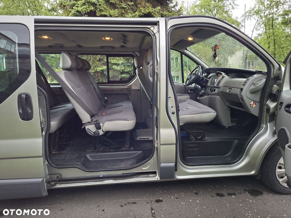 Opel Vivaro - 5