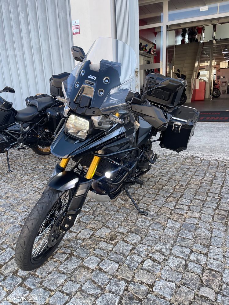 Suzuki v-strom v - 10