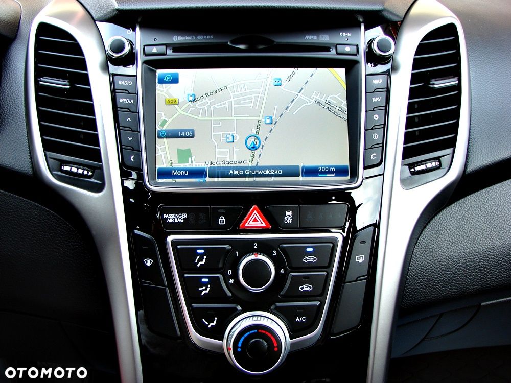Hyundai i30 1.4 Intro Edition - 23
