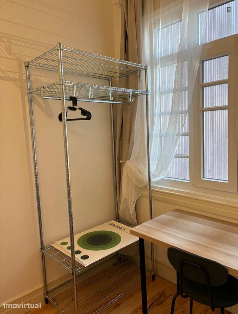 Quarto - localizado em Cedofeita Porto - Grande imagem: 4/12