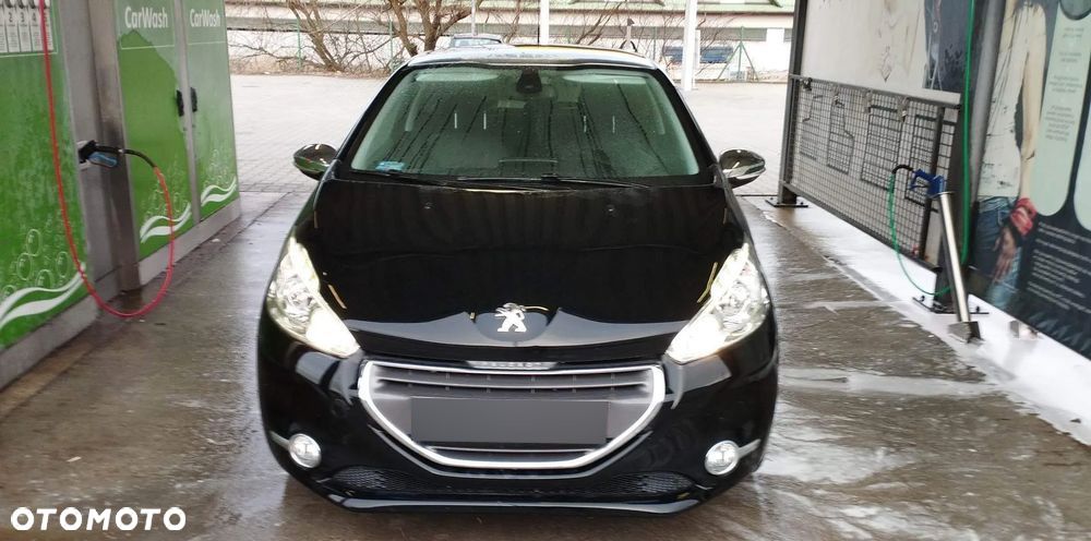 Peugeot 208 155 THP Allure - 1