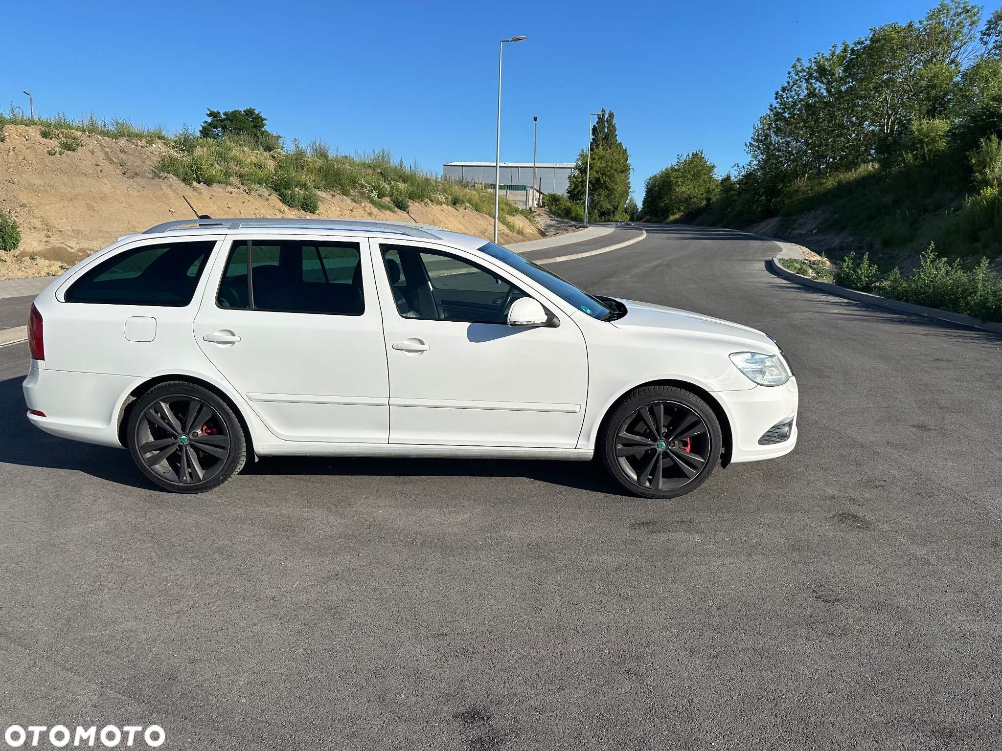 Skoda Octavia 2.0 TDI CR DPF DSG RS - 10