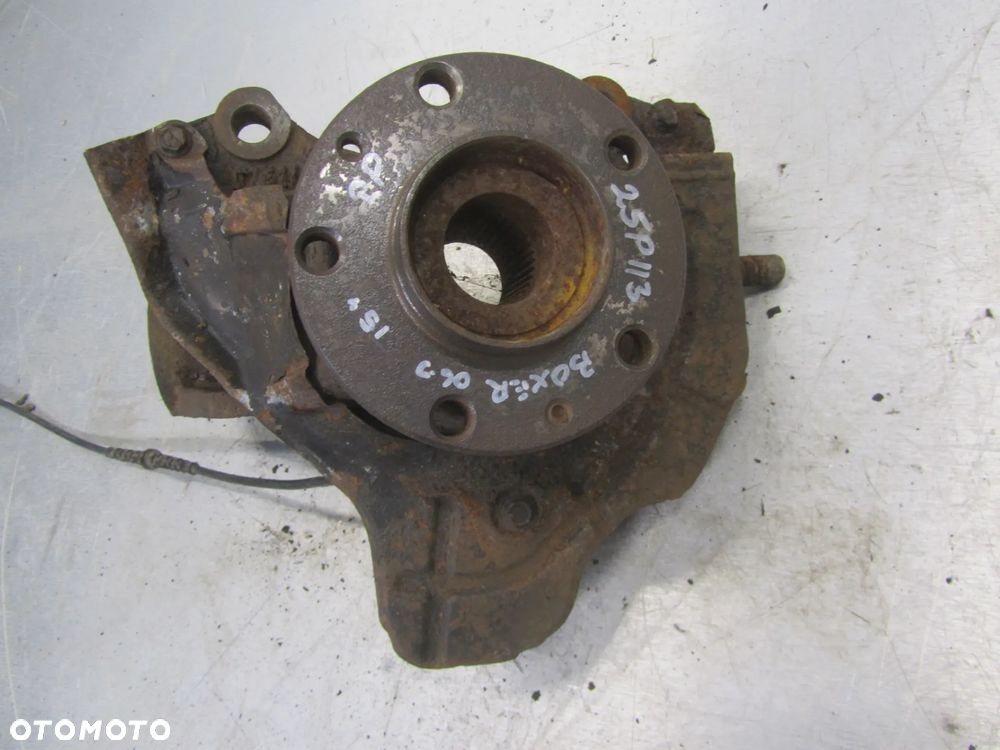 Citroen Jumper-Ducato-Boxer 06->2.2 piasta zwrotnica prawy przód 15" - 1