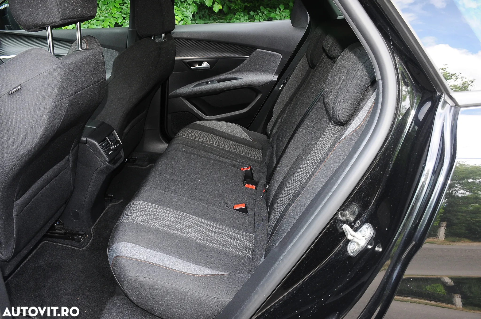Peugeot 3008 BlueHDi 130 Stop & Start EAT8 Active Pack - 21