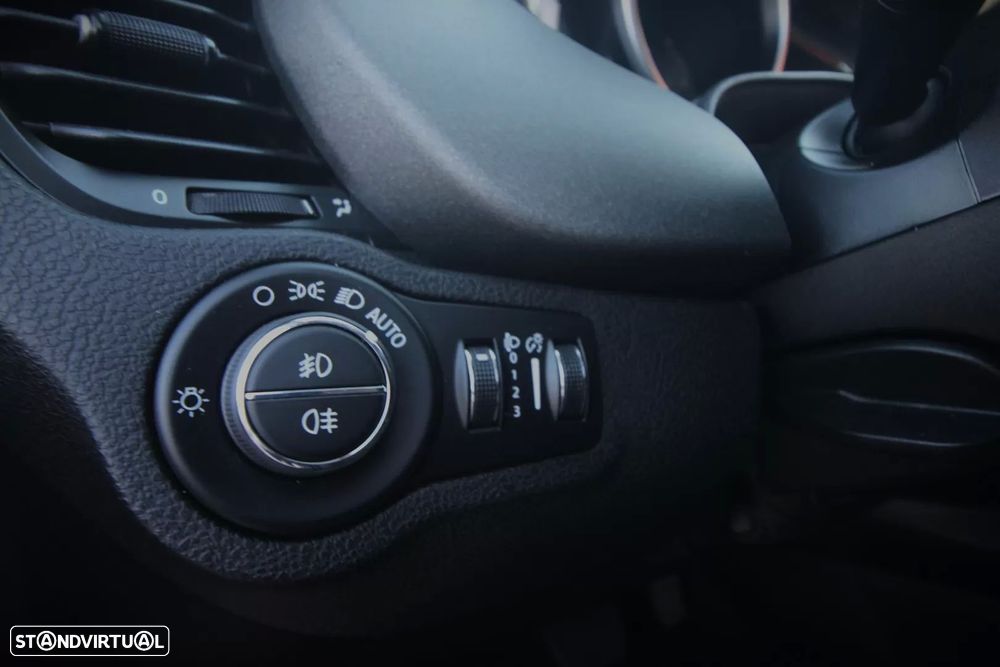 Fiat 500X 1.6 MJ City Cross DCT S&S - 19