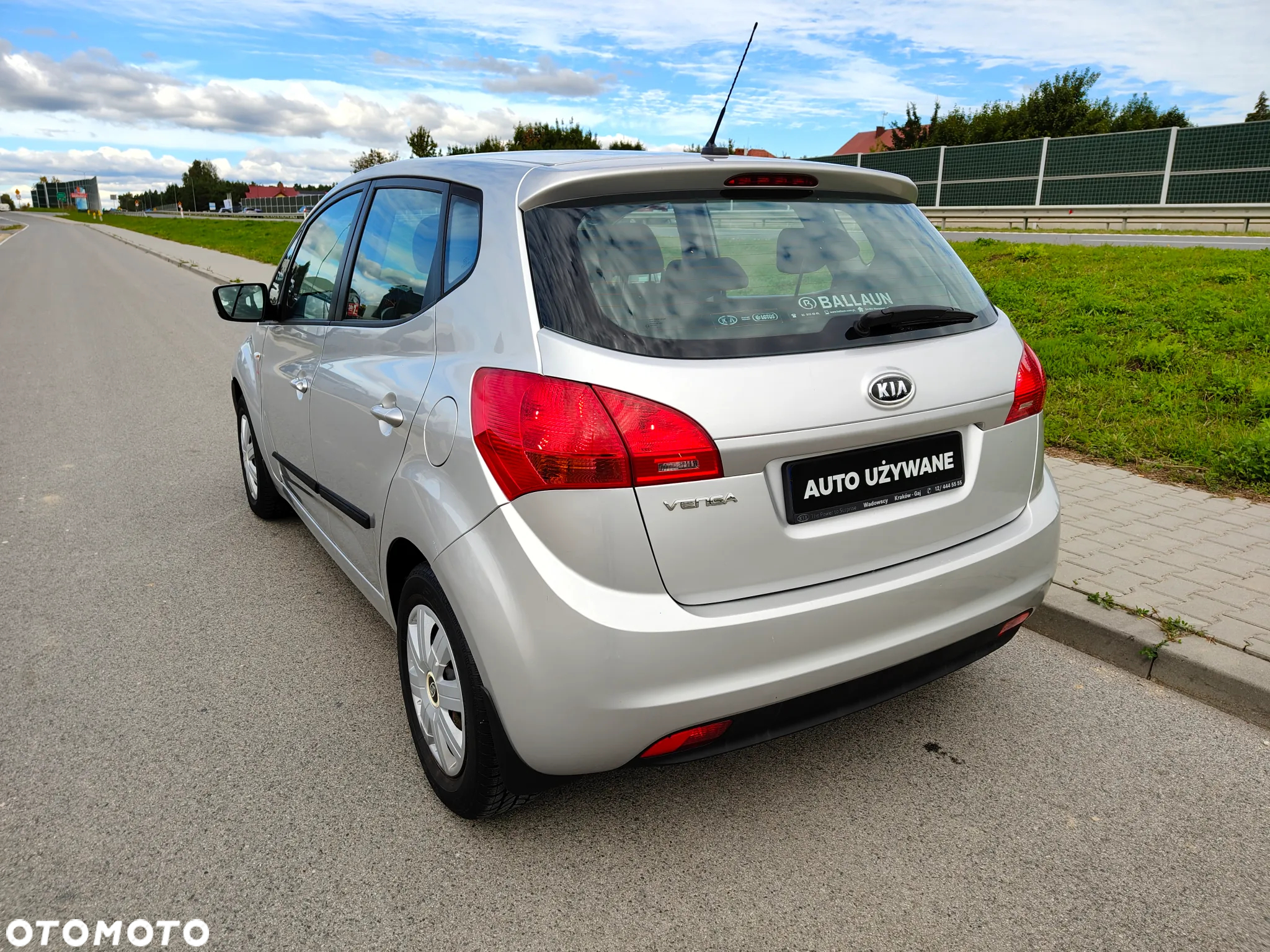 Kia Venga 1.4 L - 10