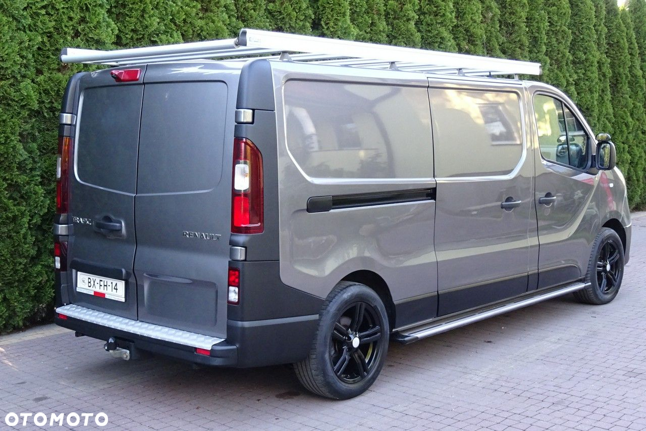 Renault Trafic 1.6 dci 125 KM L2H1 furgon hak , progi felgi sprowadzony - 8