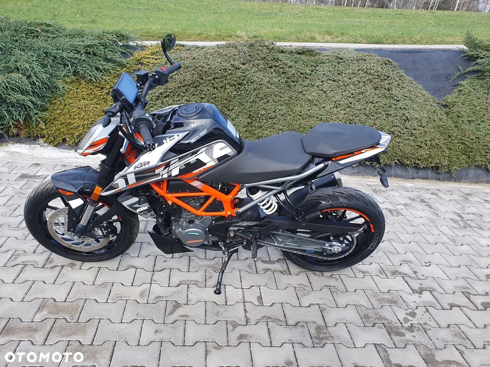 KTM Duke - 22