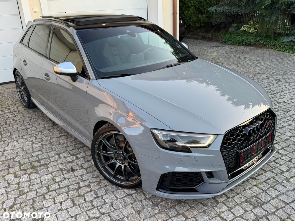 Audi RS3 Sportback S tronic - 17