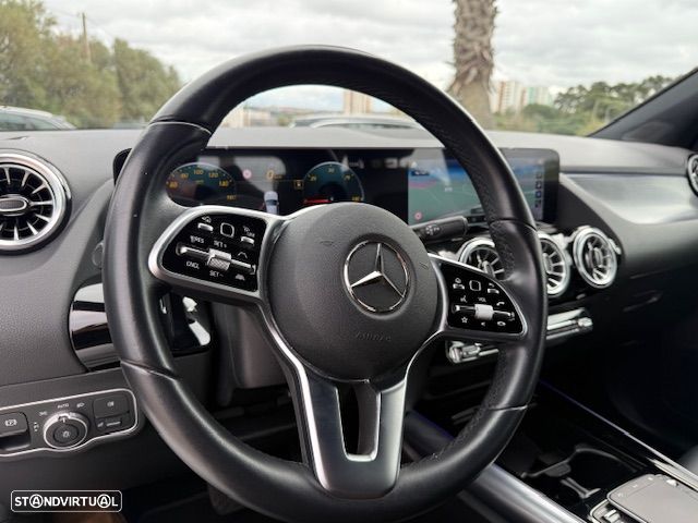 Mercedes-Benz EQA 250 - 24