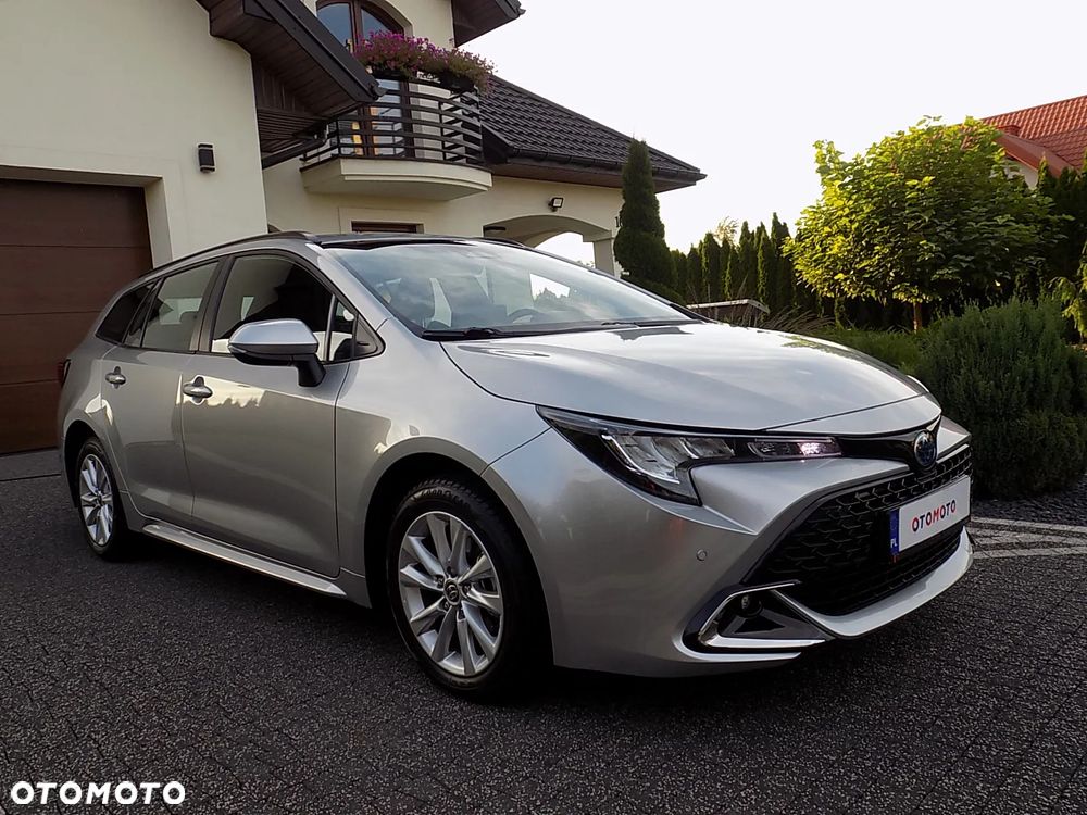 Toyota Corolla 1.8 Hybrid Comfort - 4