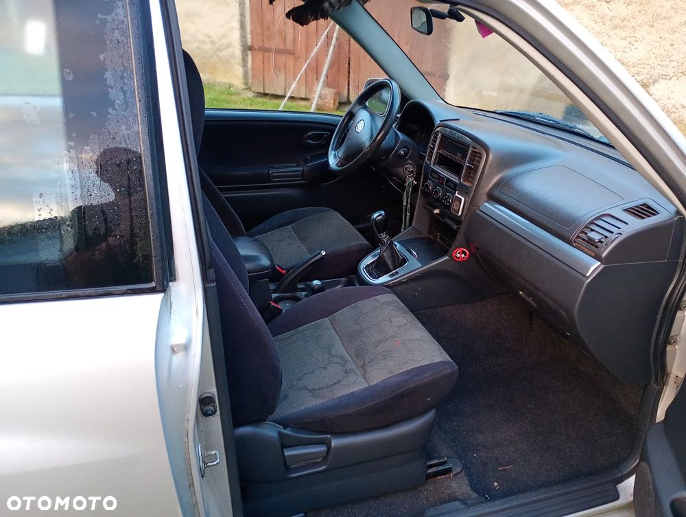 Suzuki Grand Vitara - 8