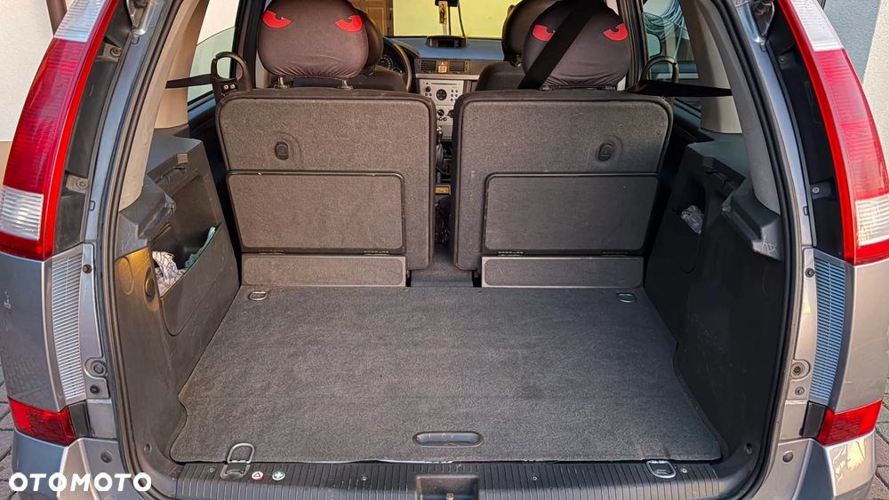 Opel Meriva 1.6 16V Essentia - 13