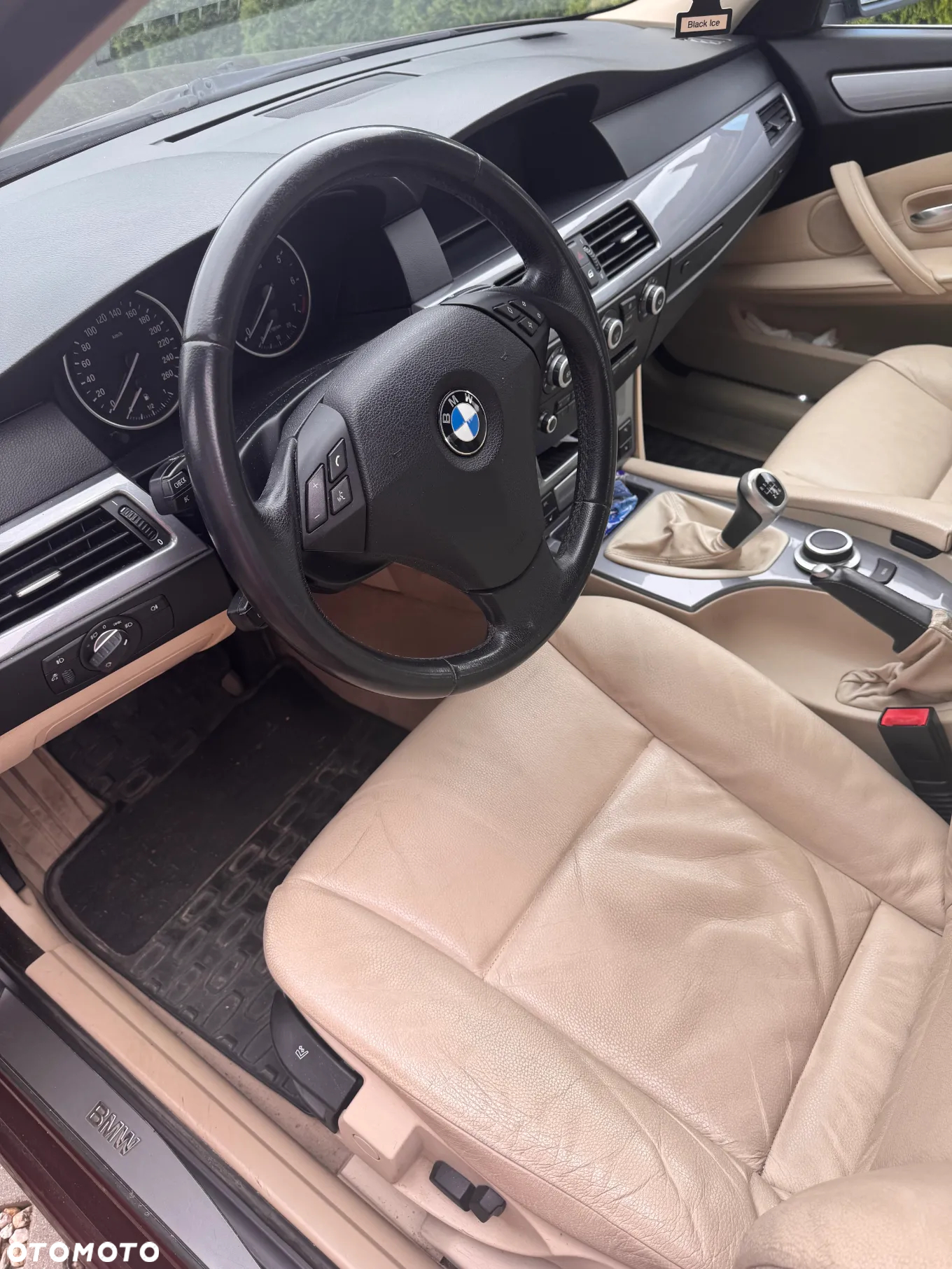 BMW Seria 5 523i - 8