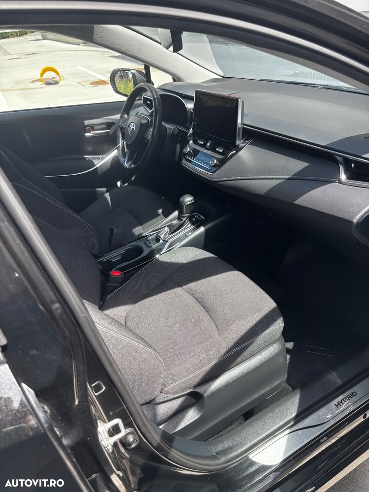 Toyota Corolla - 6
