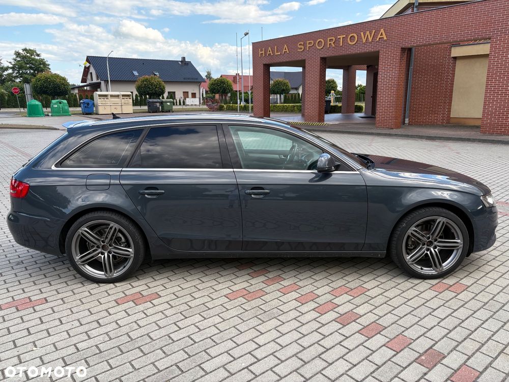 Audi A4 Avant 2.0 TDI - 4