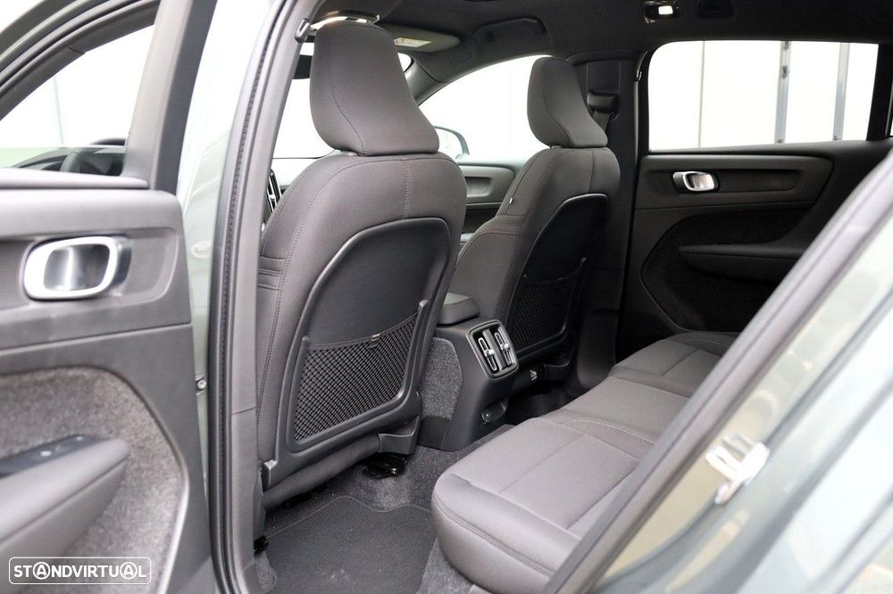 Volvo EC40 82 kWh Single Motor Extended Range Core - 11