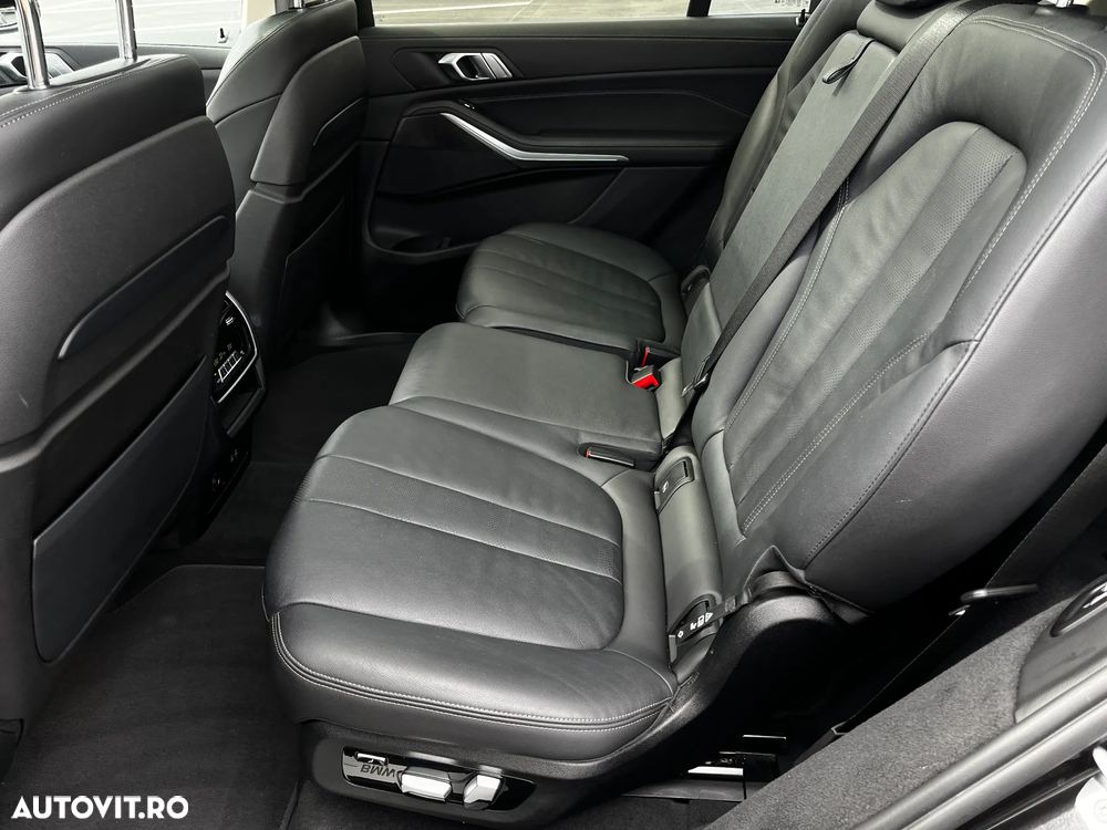 BMW X7 xDrive40d - 12