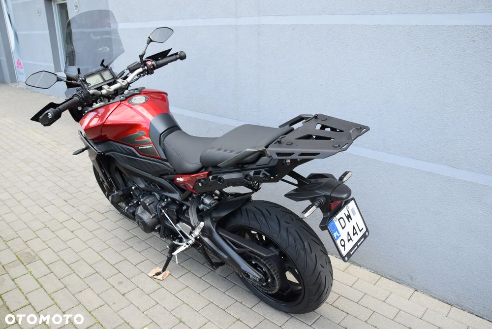 Yamaha MT - 5