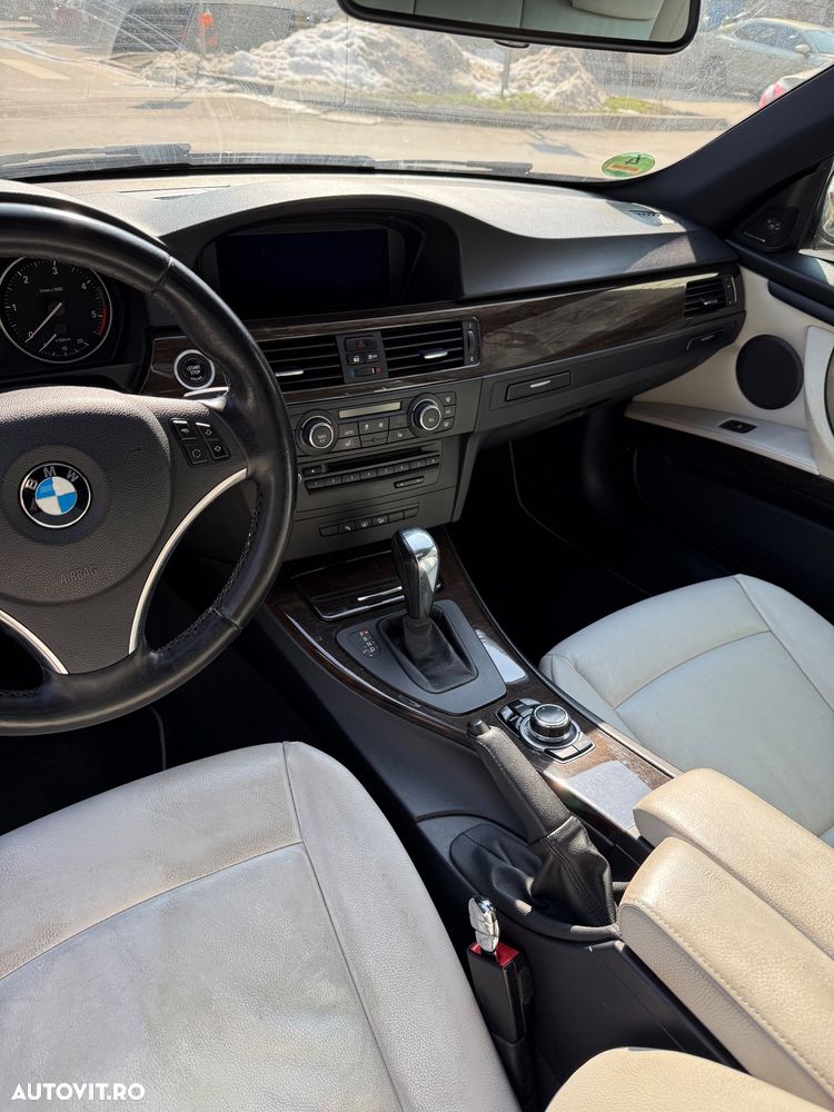 BMW Seria 3 330d xDrive Aut. Edition Exclusive - 9