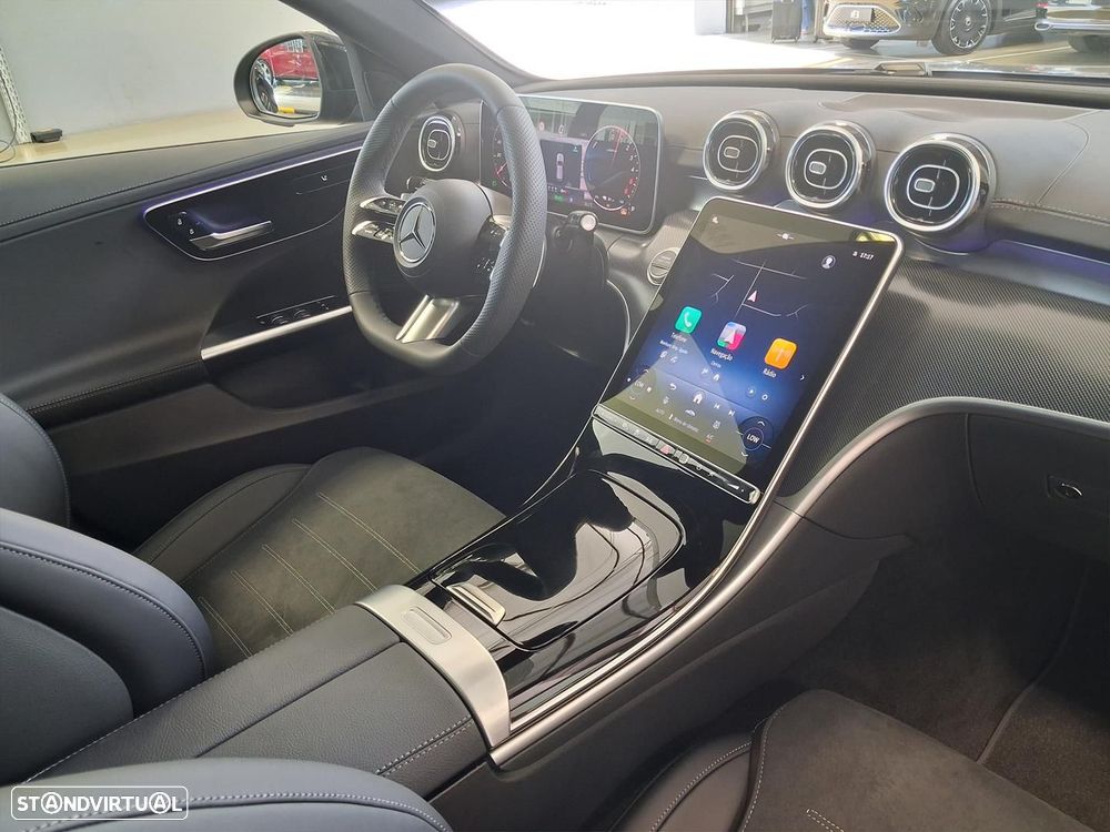 Mercedes-Benz C 300 de AMG Line - 16