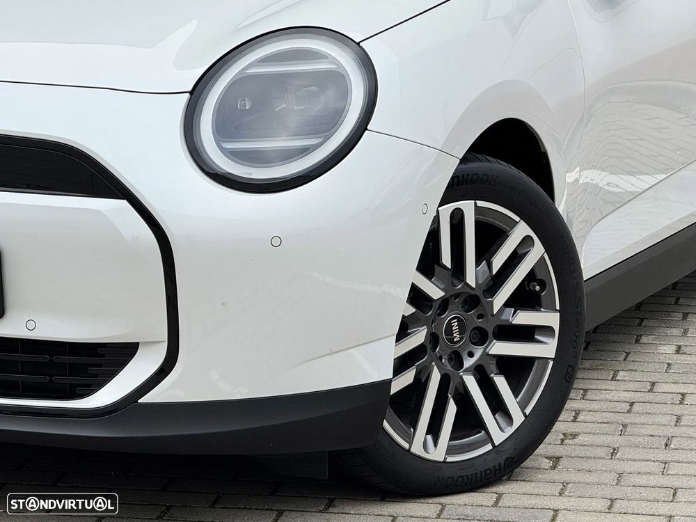 MINI 3 Portas Cooper E Classic S - 7