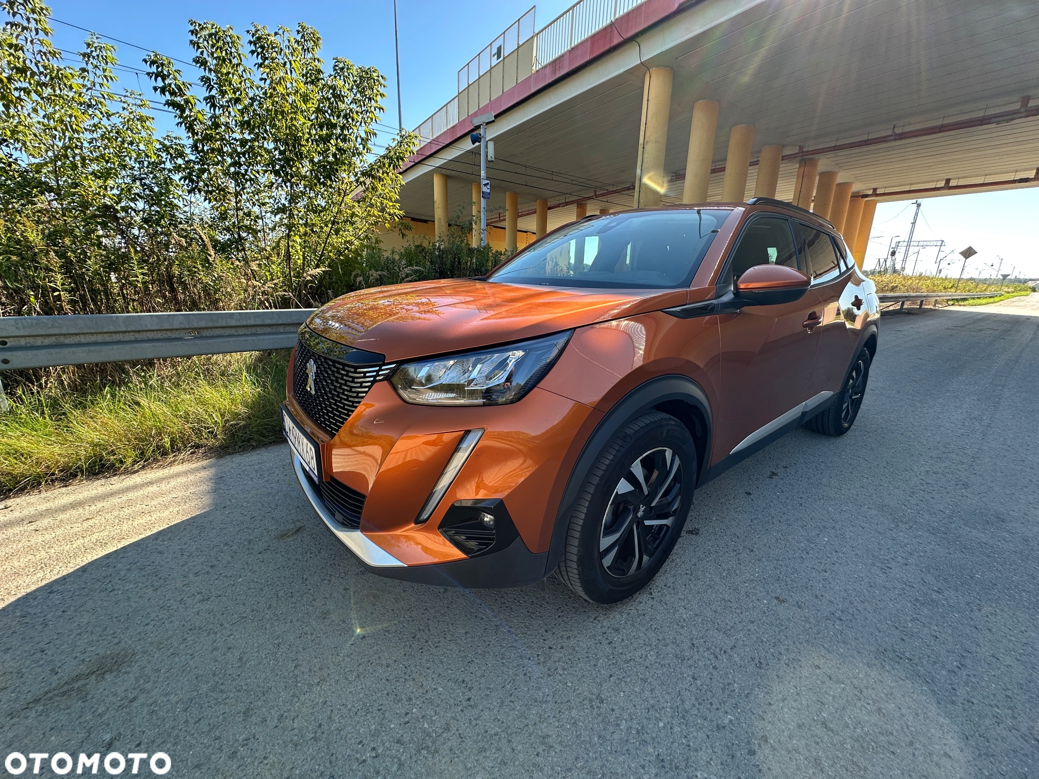 Peugeot 2008 1.2 PureTech Allure Pack S&S - 2