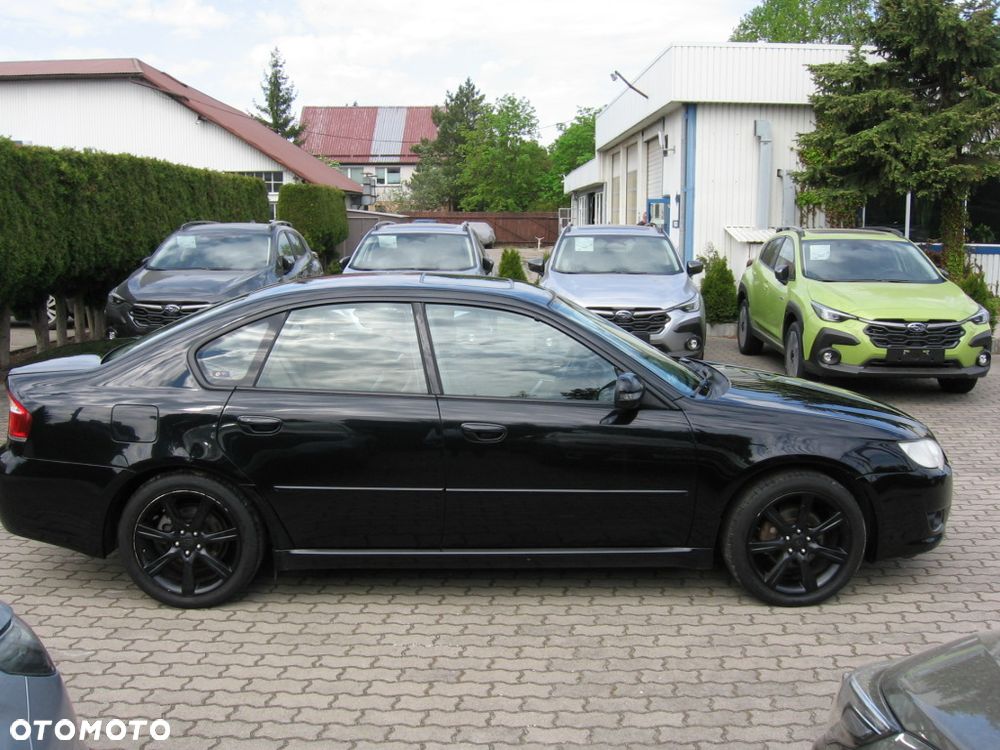 Subaru Legacy 2.0RC - 6