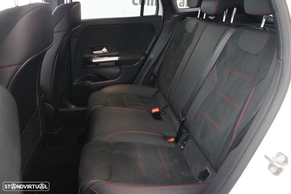 Mercedes-Benz GLA 250 e AMG Line - 44