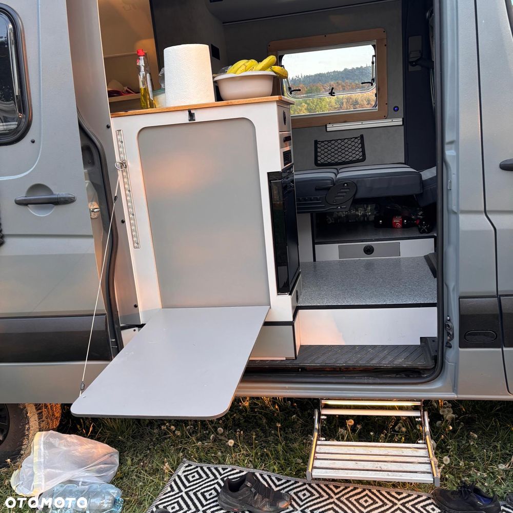 Mercedes-Benz Sprinter - 37