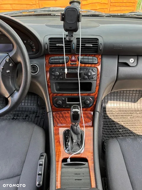 Mercedes-Benz Klasa C - 15