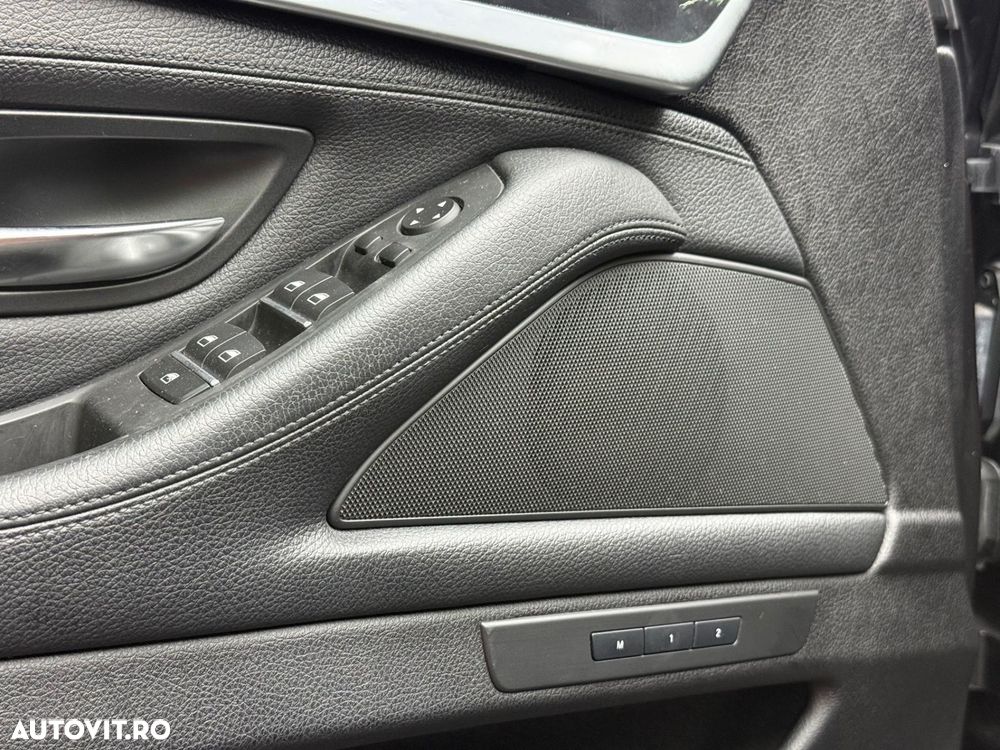 BMW Seria 5 528i xDrive Aut. Modern Line - 12