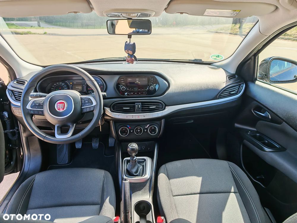 Fiat Tipo 1.4 16V More - 9