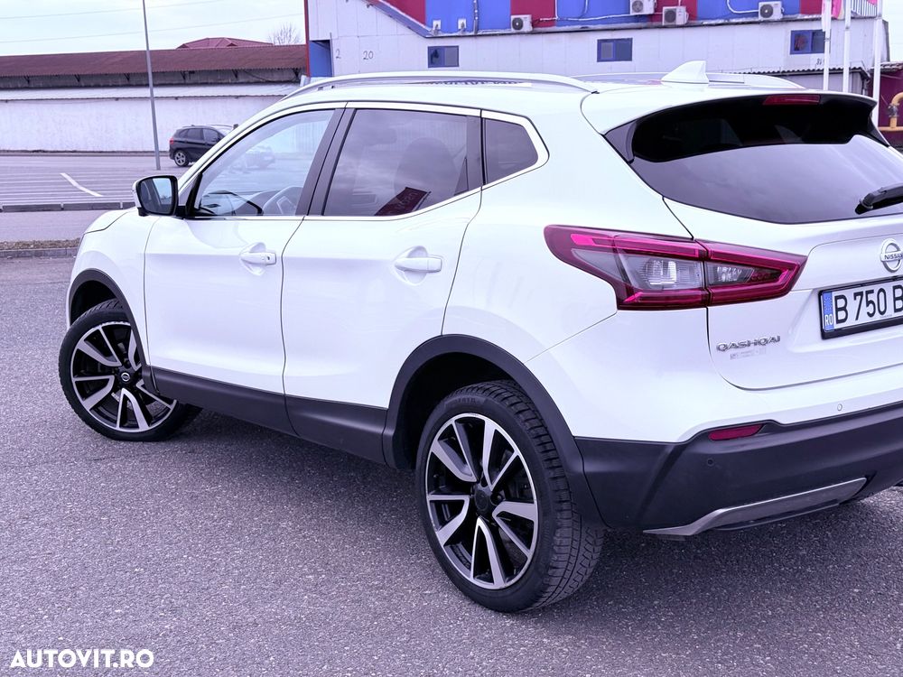 Nissan Qashqai 1.6 DCI Xtronic TEKNA+ - 7