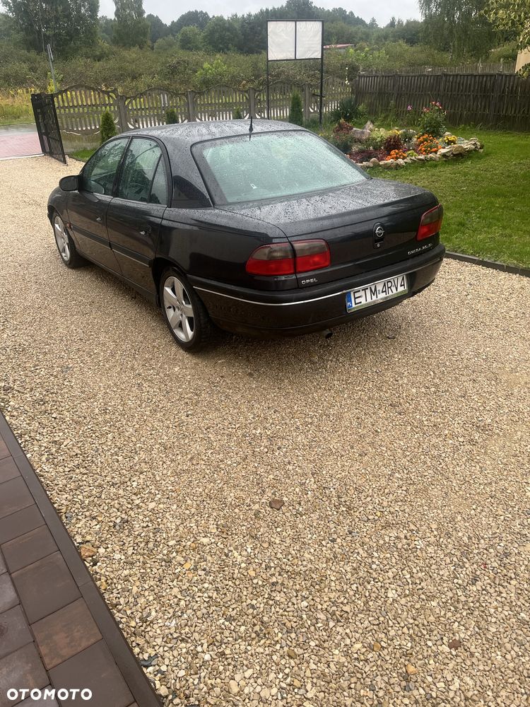 Opel Omega - 5