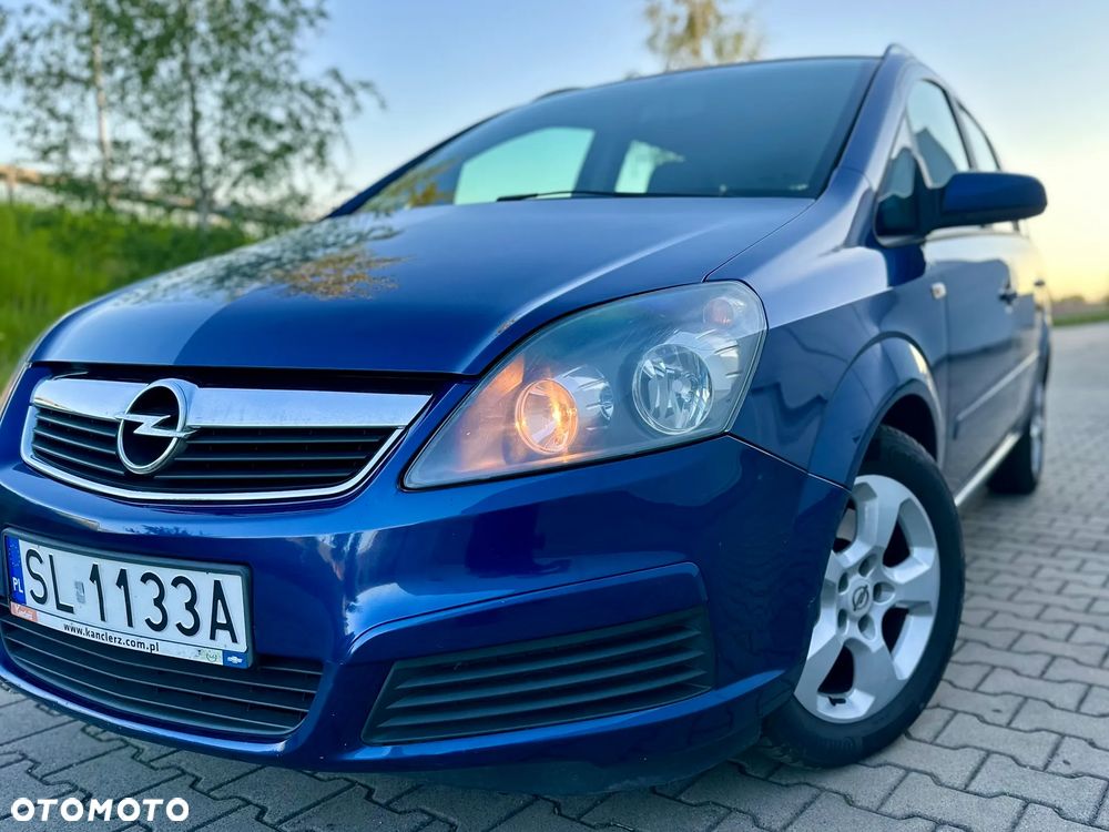 Opel Zafira 2.0 T Elegance - 22