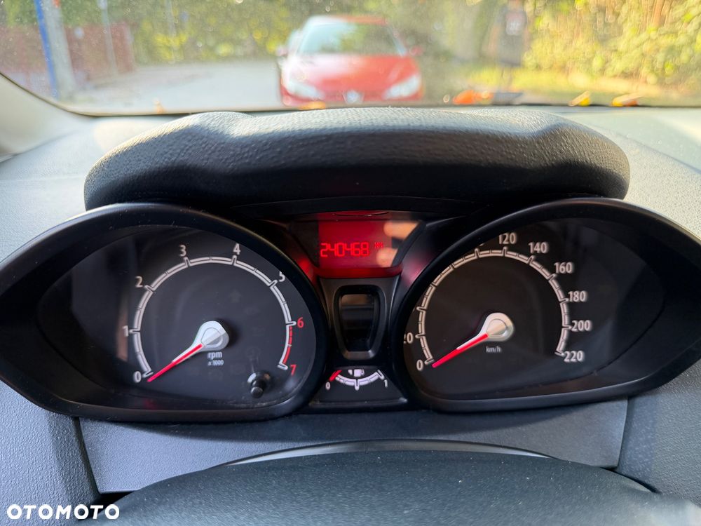 Ford Fiesta 1.25 Trend - 21