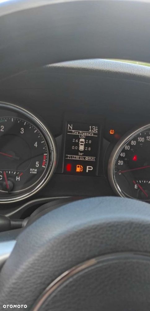 Jeep Grand Cherokee - 11