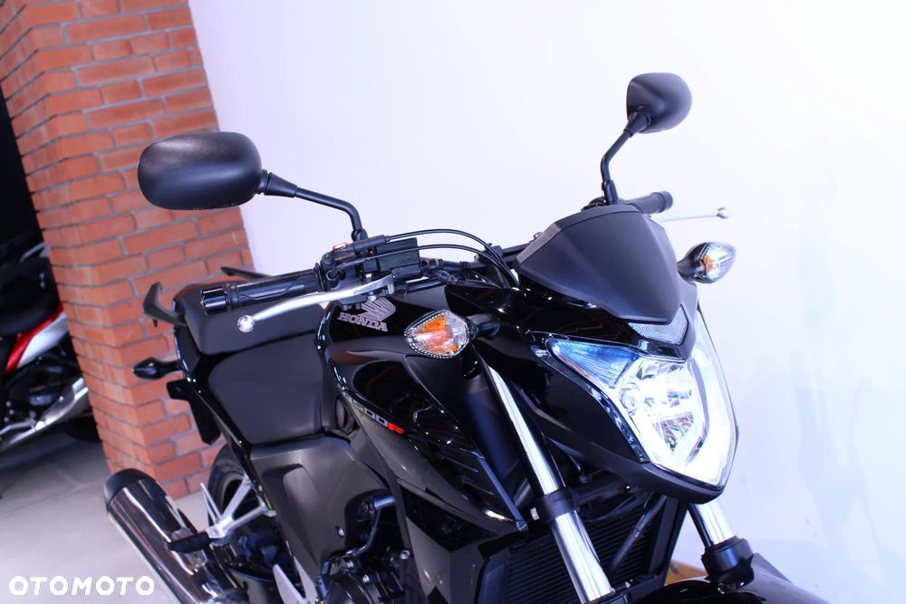 Honda CB - 15